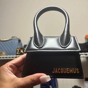 Jacquemus Le Chiquito